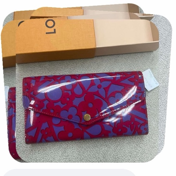 Louis Vuitton Indian Rose Sweet Monogram Vernis - Picture 7 of 7